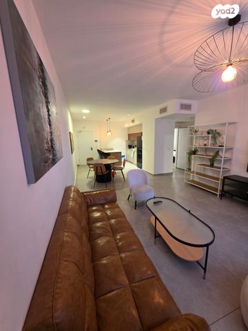 דירה, אלמוגים 23, אילת