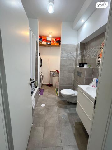 גג/ פנטהאוז, שמעון פרס 7, המחנה הצבאי, קרית מלאכי