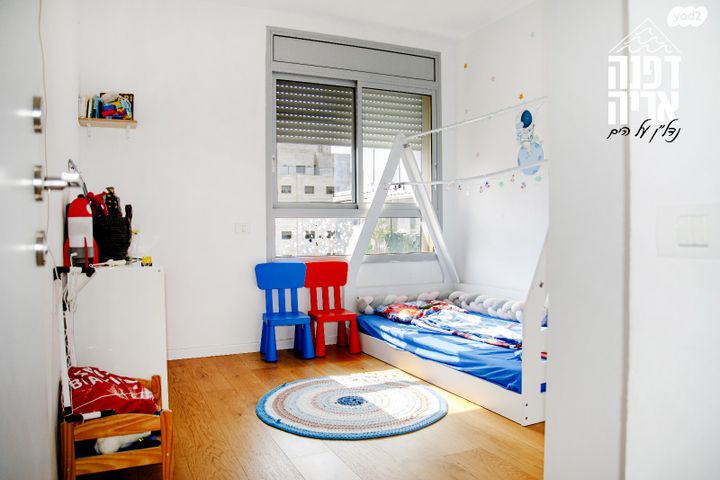 דירה, שדרות מנחם בגין 25, גבעת אולגה, חדרה