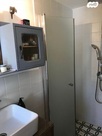 בית פרטי/ קוטג', חסידי האומות 17, מכללת תל אביב יפו, דקר, תל אביב יפו