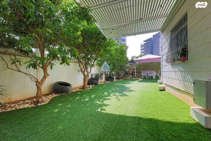 דירת גן, כפר יונה