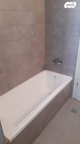 דירה, אור ים, אור עקיבא