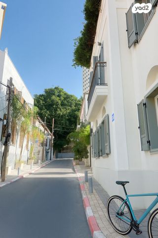 דירת גן, יבנאל 26, נווה צדק, תל אביב יפו