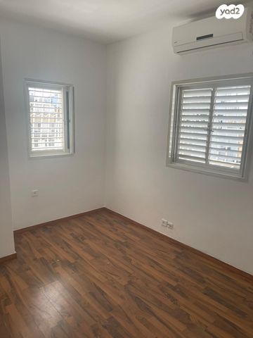 דירה, שדרות חיים וייצמן, צפון מערב מרכז העיר, נתניה