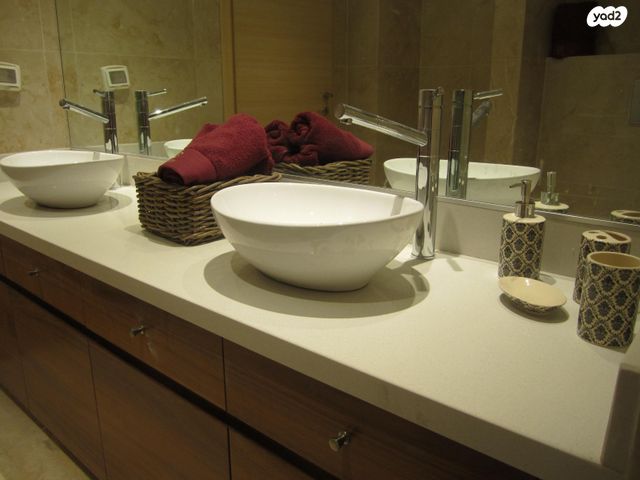 דירה, רבי עקיבא, מרכז העיר, ירושלים