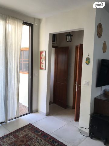 בית פרטי/ קוטג', חסידי האומות 17, מכללת תל אביב יפו, דקר, תל אביב יפו