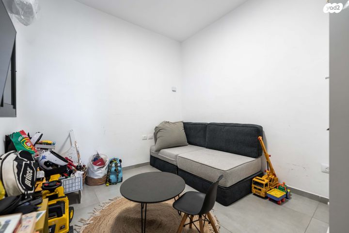 דירה, משה שרת, שכונת בן גוריון, מרכז העיר ג', רמת גן