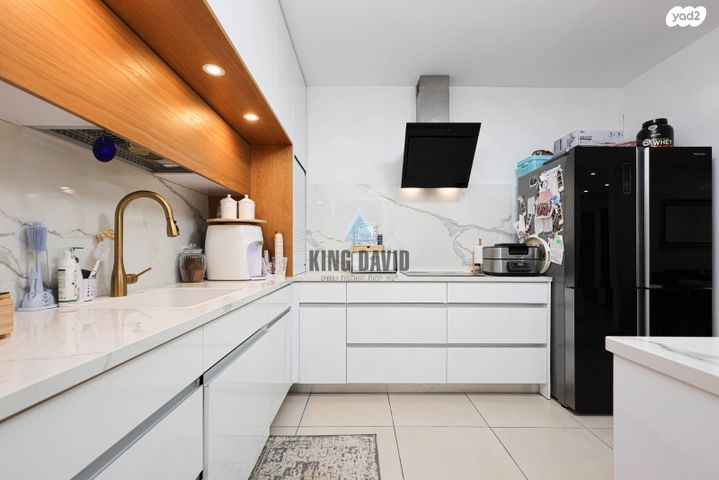 דירת גן, כפר יונה