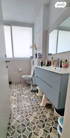 דירה, המעפילים, למפרט, כפר סבא