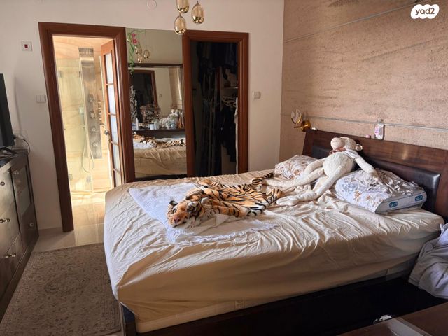 גג/ פנטהאוז, שלמה קפלנסקי, רמז, מערב ותיק, ראשון לציון