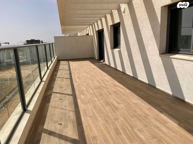 גג/ פנטהאוז, נחל קדרון 22, פארק הנחל, באר שבע