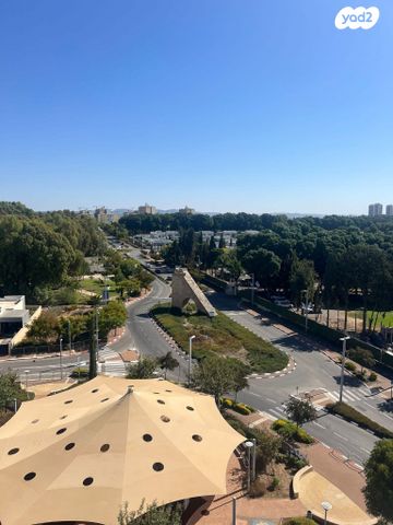 גג/ פנטהאוז, חיים בר לב, גן מוטה גור, עכו