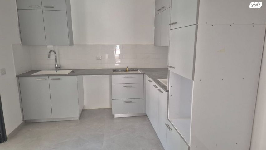 דירה, שדרות רמות, רמות, ירושלים