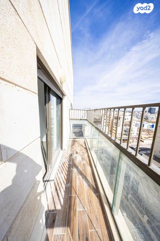 גג/ פנטהאוז, שדרות האמוראים 56, איילת השחר / רמת בית שמש ד-3, בית שמש