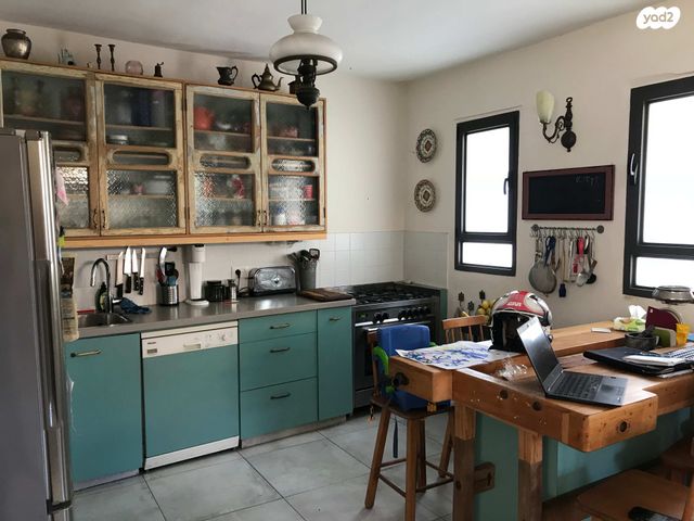 בית פרטי/ קוטג', חסידי האומות 17, מכללת תל אביב יפו, דקר, תל אביב יפו