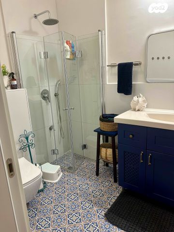 דירת גן, יהושע גלוברמן, סביוני הכרמל, חיפה