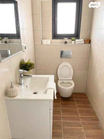 גג/ פנטהאוז, נחל קדרון 22, פארק הנחל, באר שבע