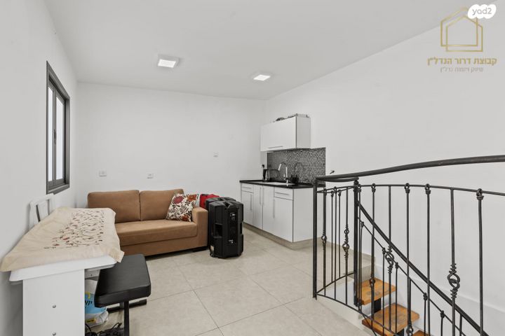 גג/ פנטהאוז, קרן היסוד 34, קרית שרת מערב, חולון