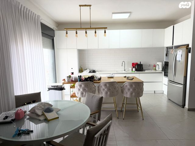 יצחק שמיר 17