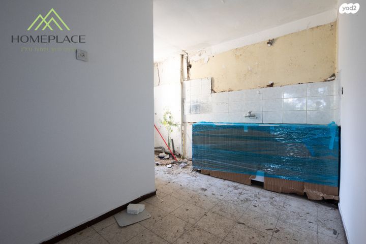 דירה, הרב רובינשטיין 41, תל אביב יפו