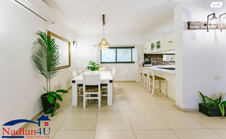 דו משפחתי, בארי, נווה ישראל, הרצליה