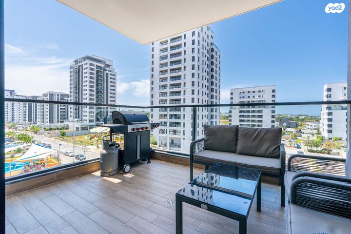 דירה, אור ים, אור עקיבא