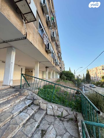 דירה, חטיבת כרמלי, נווה פז, חיפה