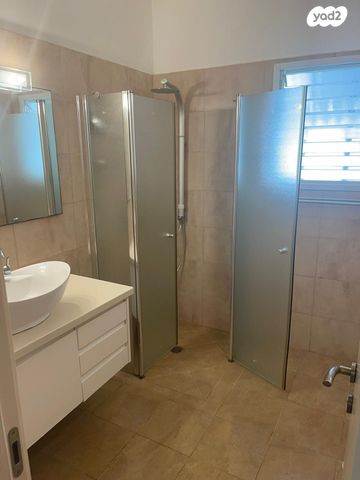 דירה, שדרות חיים וייצמן, צפון מערב מרכז העיר, נתניה