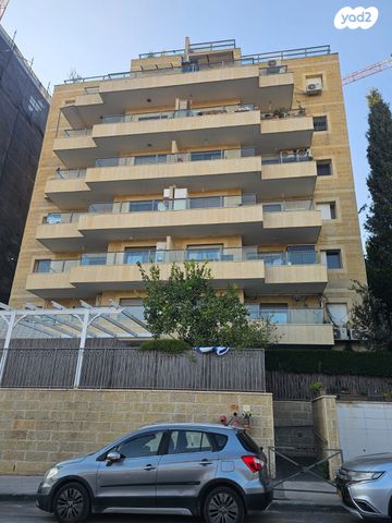 דירה, אברהם שטרן, קרית היובל, ירושלים