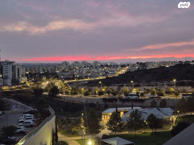 דירה, דרך ארץ 74, חריש