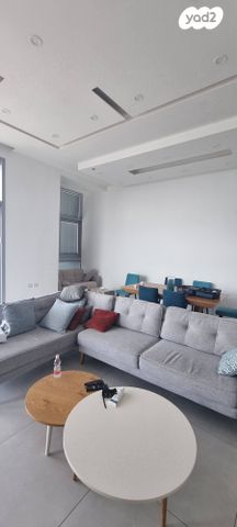 דירה, שדרות ירושלים 14, הקריה מע"ר, אשדוד