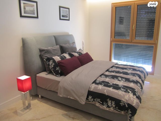 דירה, רבי עקיבא, מרכז העיר, ירושלים