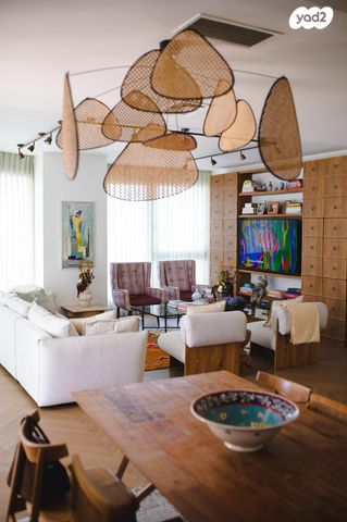 החשמונאים 100