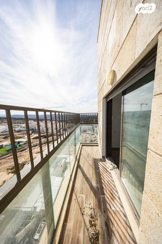 גג/ פנטהאוז, שדרות האמוראים 56, איילת השחר / רמת בית שמש ד-3, בית שמש