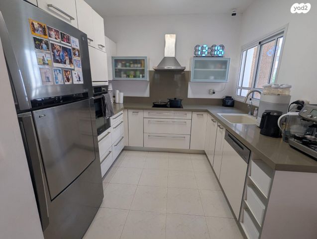 דירה, הראשונים, ראשונים, כפר סבא