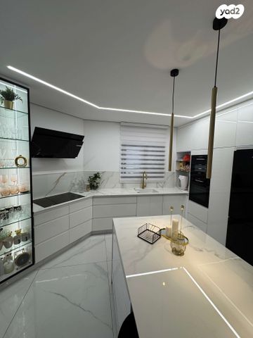 גג/ פנטהאוז, אשכולית, רמות הרכס, באר שבע