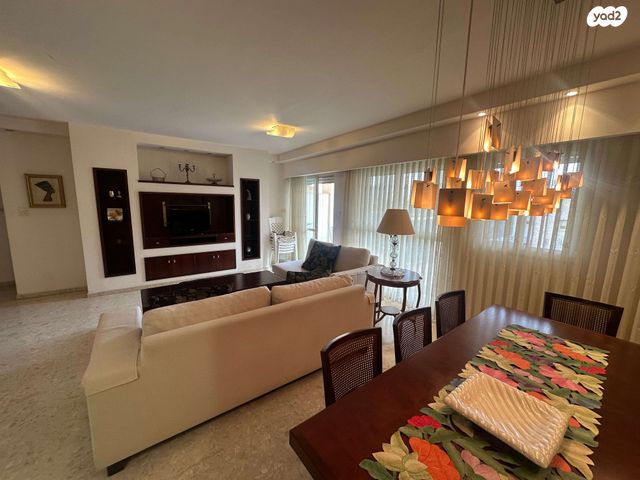 דירה, הגוש הגדול, רמת אביב החדשה, נופי ים, תל אביב יפו