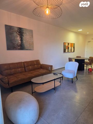 דירה, אלמוגים 23, אילת