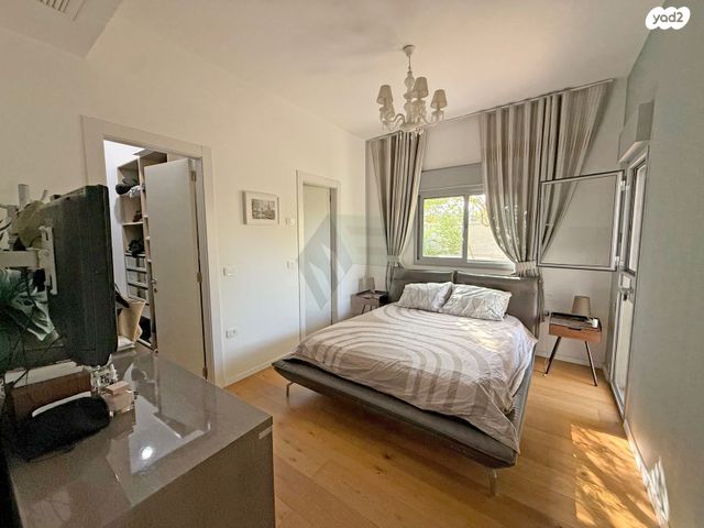 דירת גן, מרכז, הרצליה