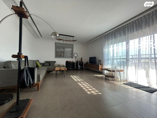 גג/ פנטהאוז, באר שבע