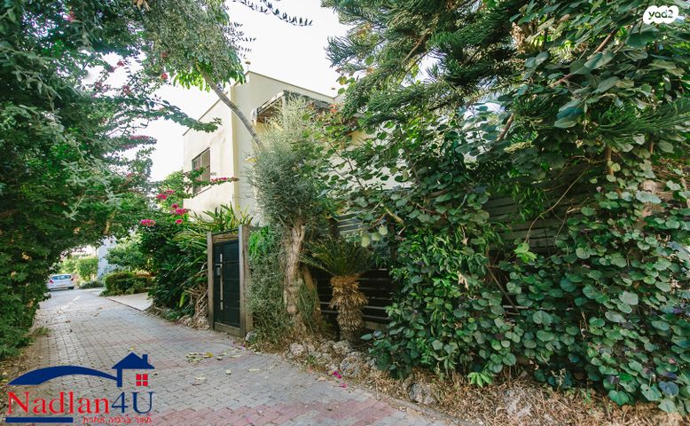 דו משפחתי, בארי, נווה ישראל, הרצליה