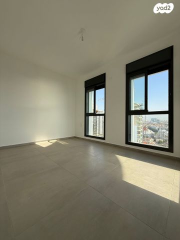 דירה, הפריגטה 5, דרום חדש, פארק הים, בת ים