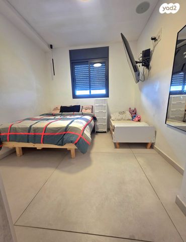 דירה, חנה סנש, רמת אליהו, ראשון לציון