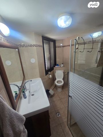 דירה, שרל לוץ 4, בת גלים, חיפה