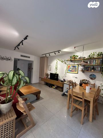 דירה, אסף 29, חרוזים, רמת גן