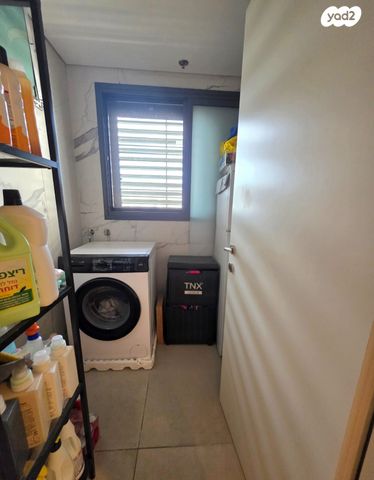 דירה, חנה סנש, רמת אליהו, ראשון לציון