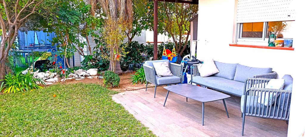 דירת גן, זכרון יעקב