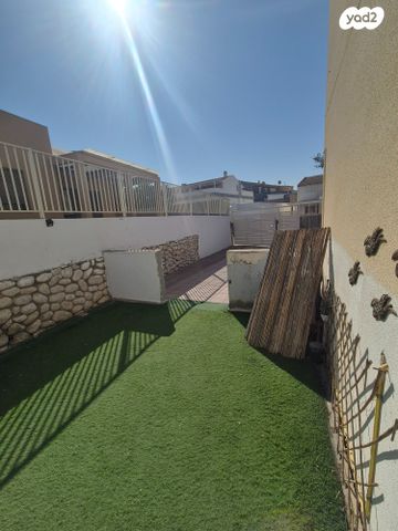 בית פרטי/ קוטג', ההדסים, נאות הדר, ירוחם