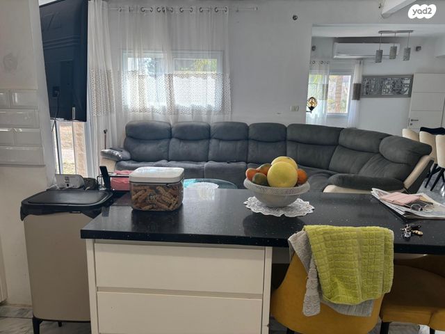 דו משפחתי, בית אליעזר, חדרה