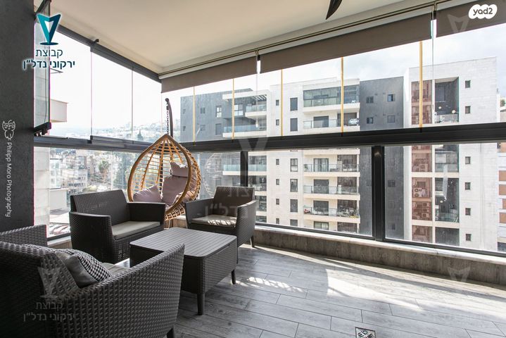 דירה, עמק הכרמל, נשר